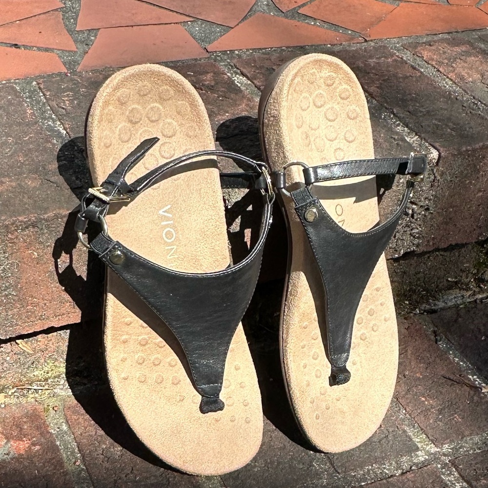 Vionic Kirra Leather Black Thong Sandals Strap Comfortable Footbed Adjustable~ 8 - Picture 5 of 13